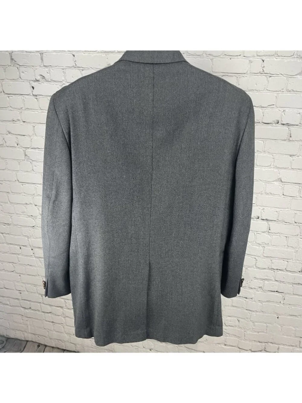 Hickey Freeman Grey Wool 2 Button Vented Blazer Sport Coat USA Made Size 44L